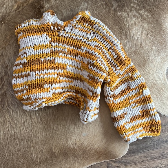 Tonlé Maleng Sweater - Gold White Orange - Picture 4 of 5